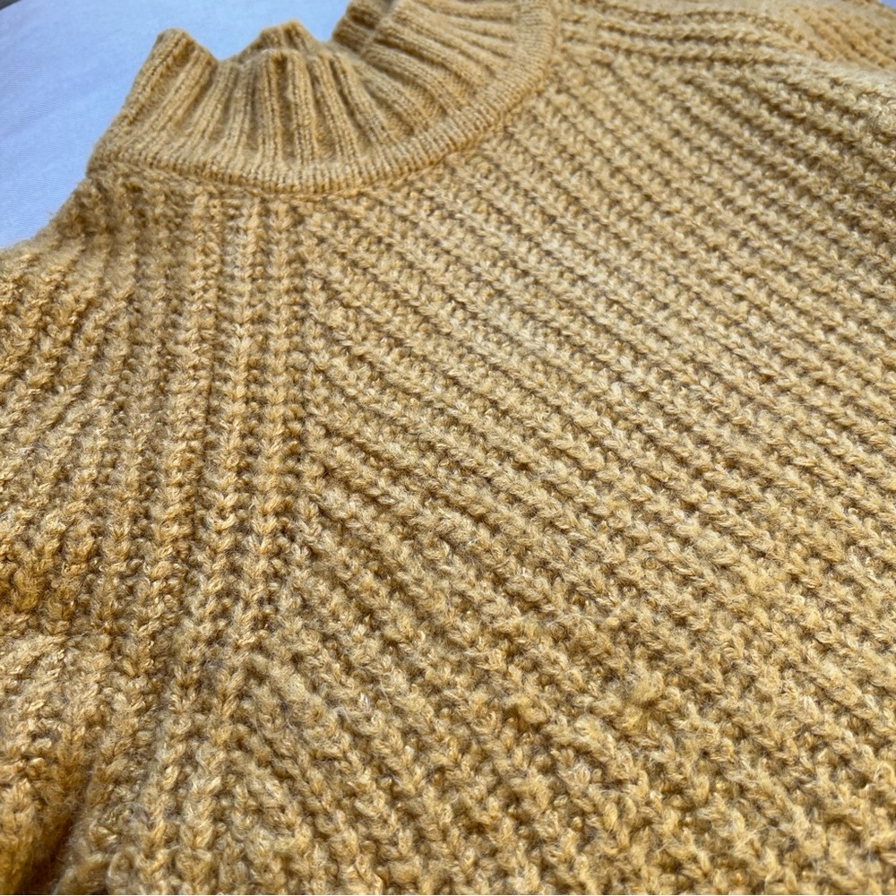 FARM Rio Mock Neck Sweater - Picture 5 of 5